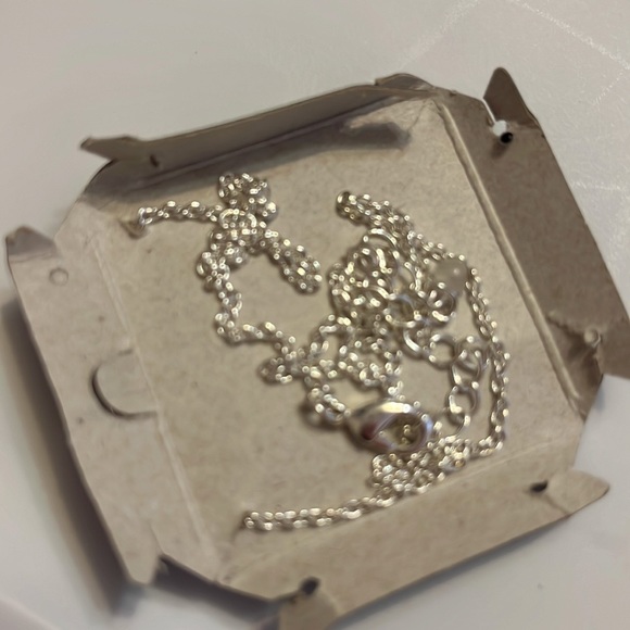 Avon Pastel Pave (Violet/Aqua/Sapphire & Tanzanite) Silver-Tone Pendant Necklace - Picture 12 of 13